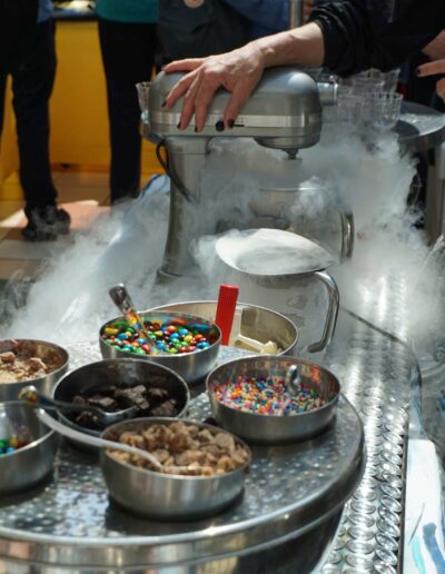 bella christie interactive dessert stations pittsburgh liquid nitrogen dessert table